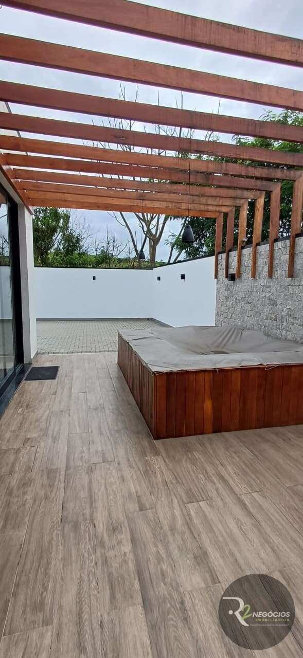 Casa para venda ou locação com 3 quartos, 245m² - Condomínio Residencial Ecopark Bourbon,Caçapava