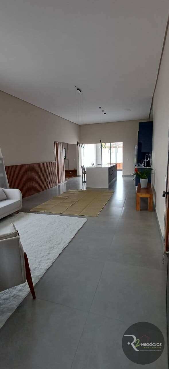 Casa para venda ou locação com 3 quartos, 245m² - Condomínio Residencial Ecopark Bourbon,Caçapava